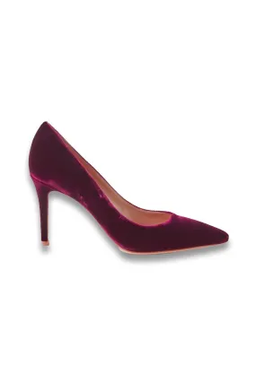 85 velvet pumps