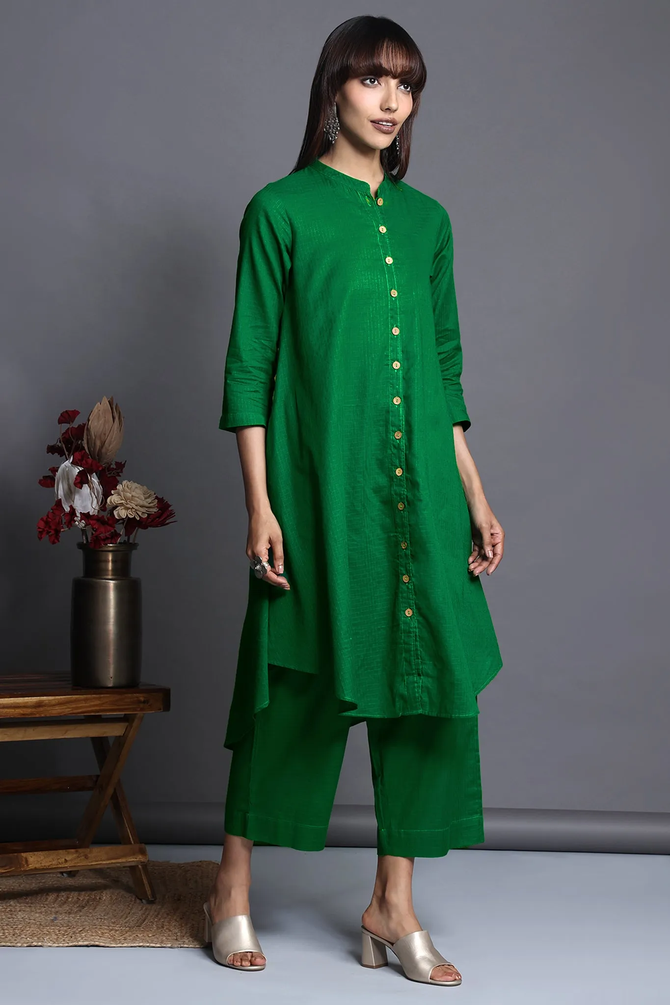 asymmetrical hemline button down tunic - green gemstone & lattice symphony