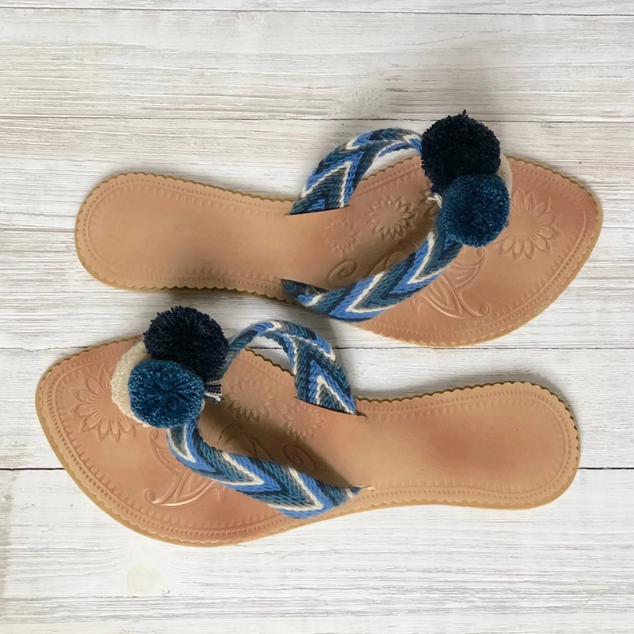 Azula Pom Pom Sandals - Summer Flip Flops SWP016