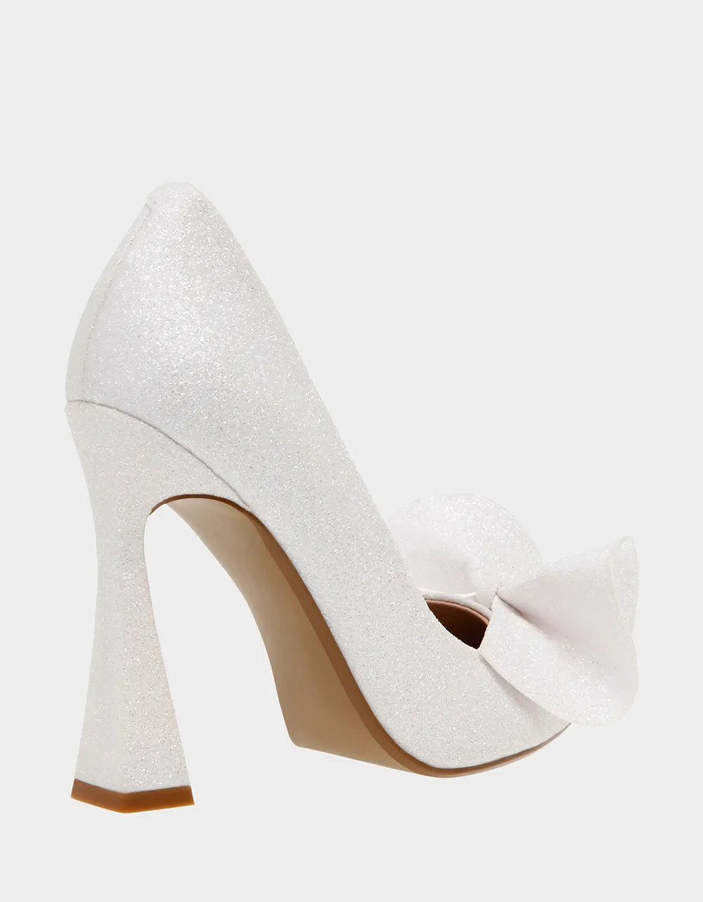 Betsey Johnson Nobble Bow Heel in Ivory