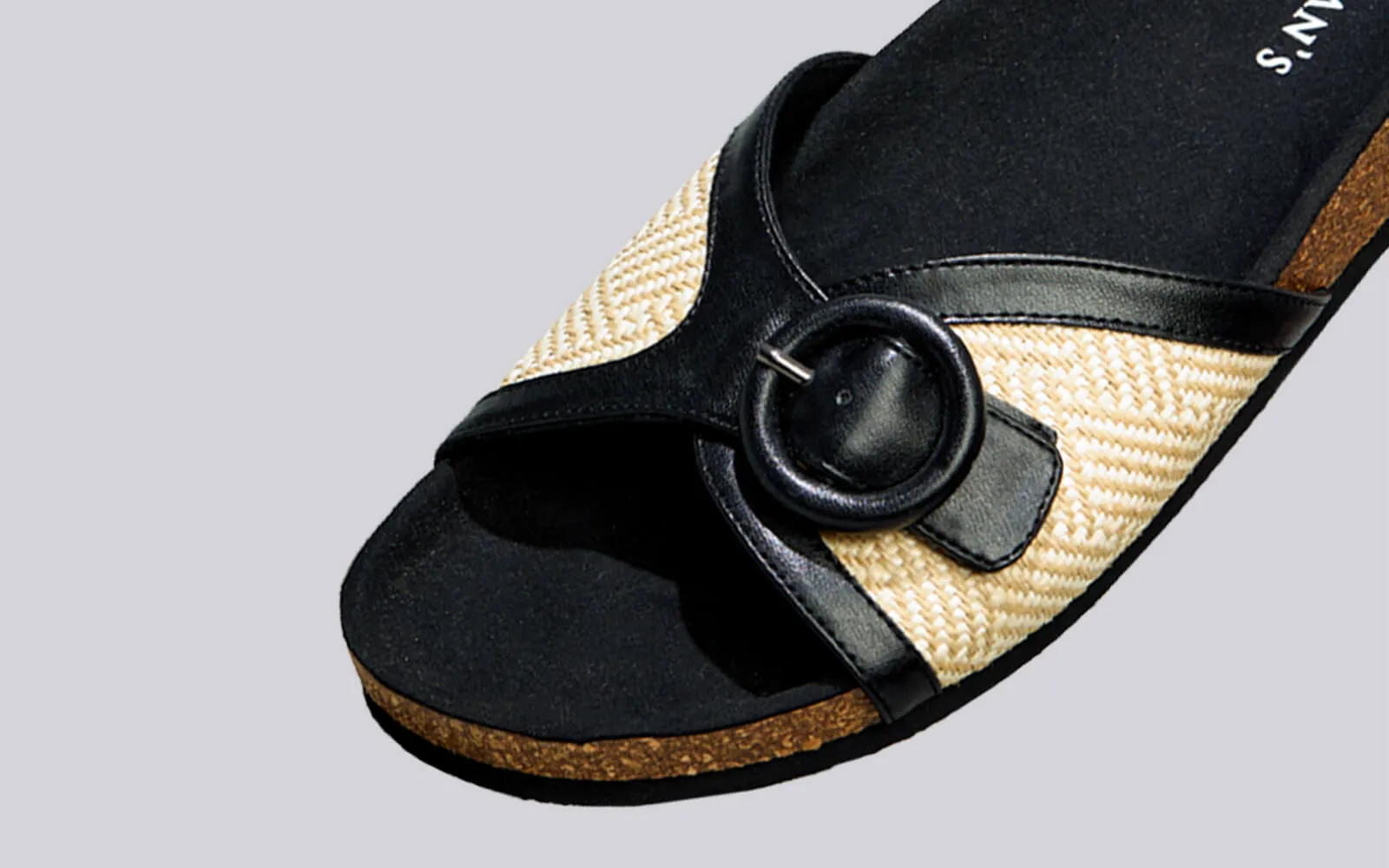 Boheme Chic Slides : Black