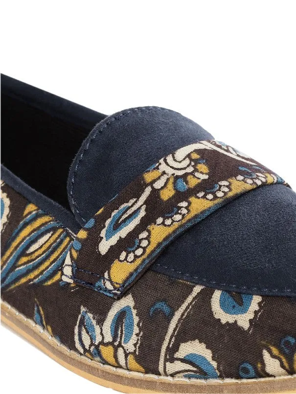 Brown & Navy Blue Floral Block Printed Slip-on Loafers