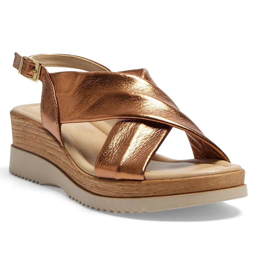 Inca Wedge in Bronze Leather