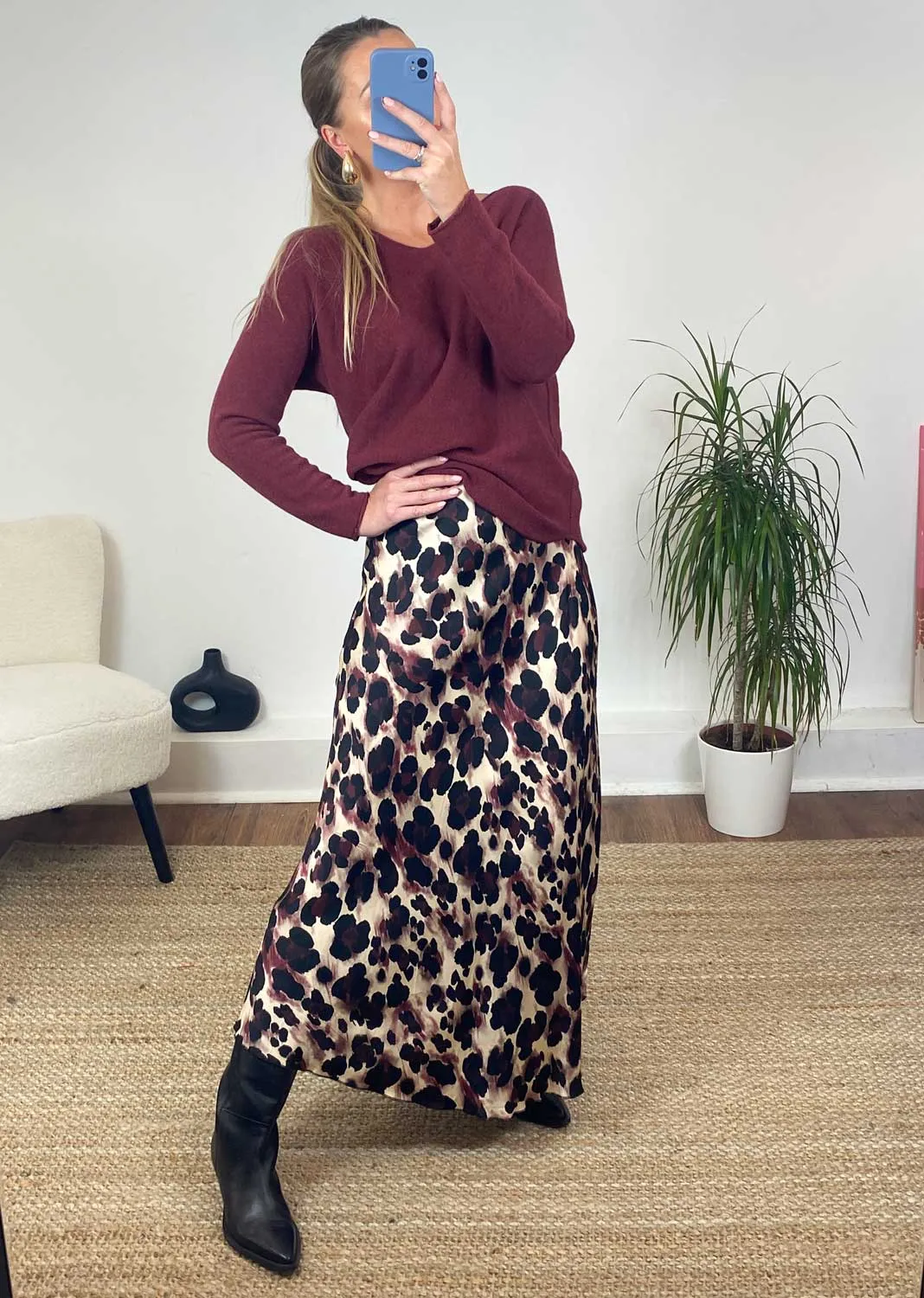 Kyra Silk Leopard Skirt in Burgundy