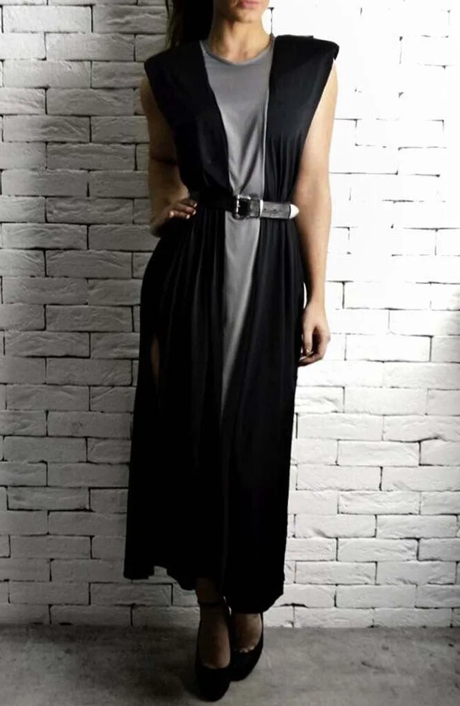 Maxi V Dress - Black/Silver