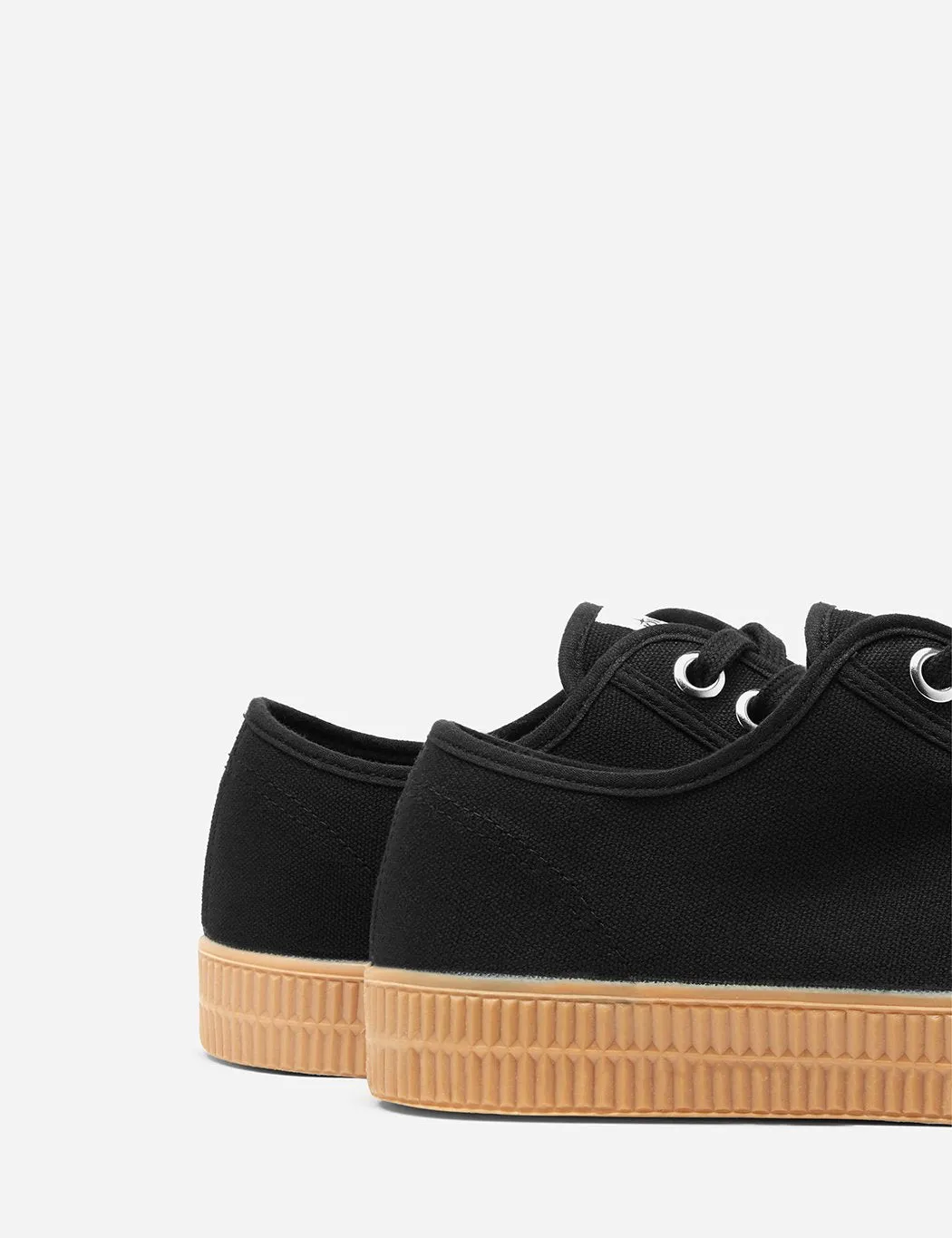 Novesta Star Master Trainers (Canvas) - Black/Gum