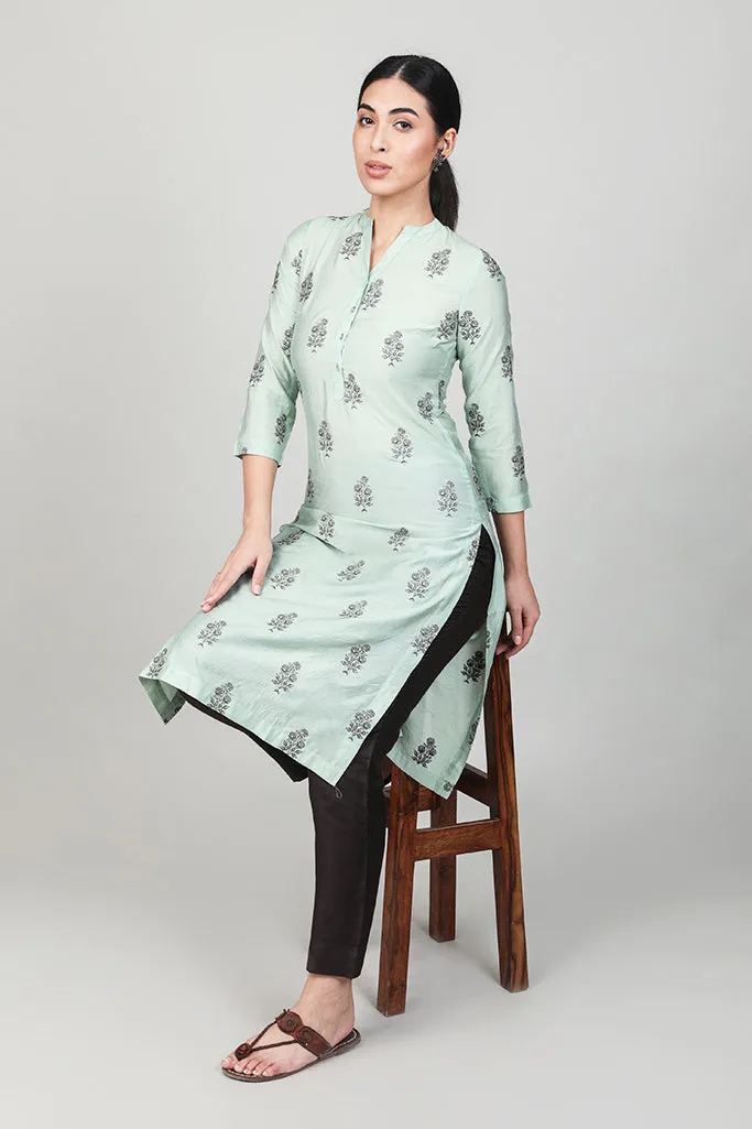 Pastel Embroidered Casual Kurta