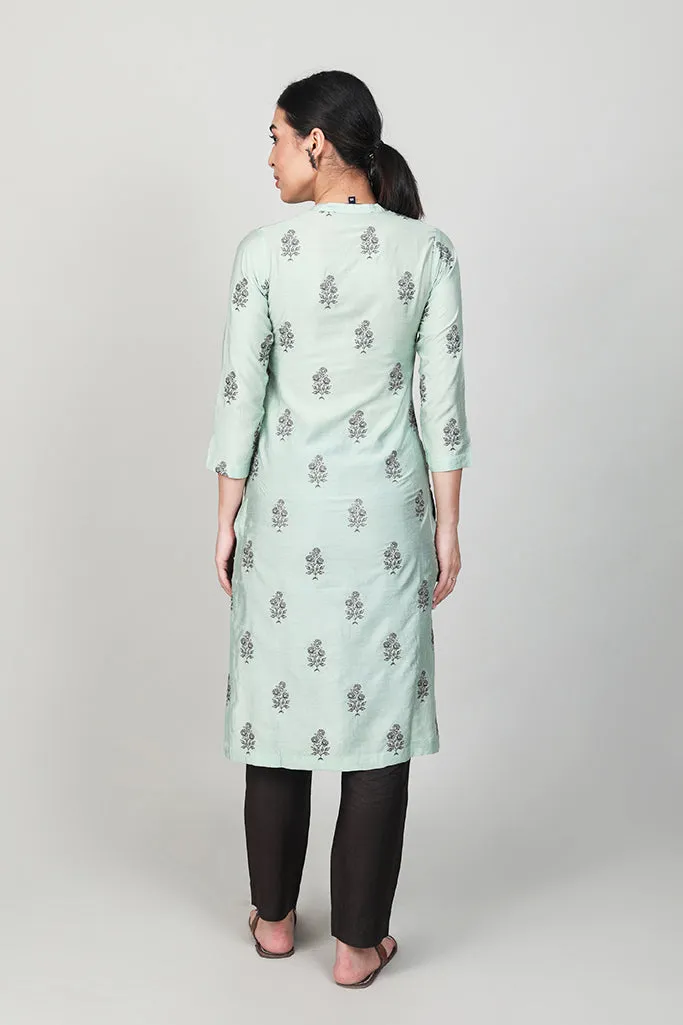 Pastel Embroidered Casual Kurta