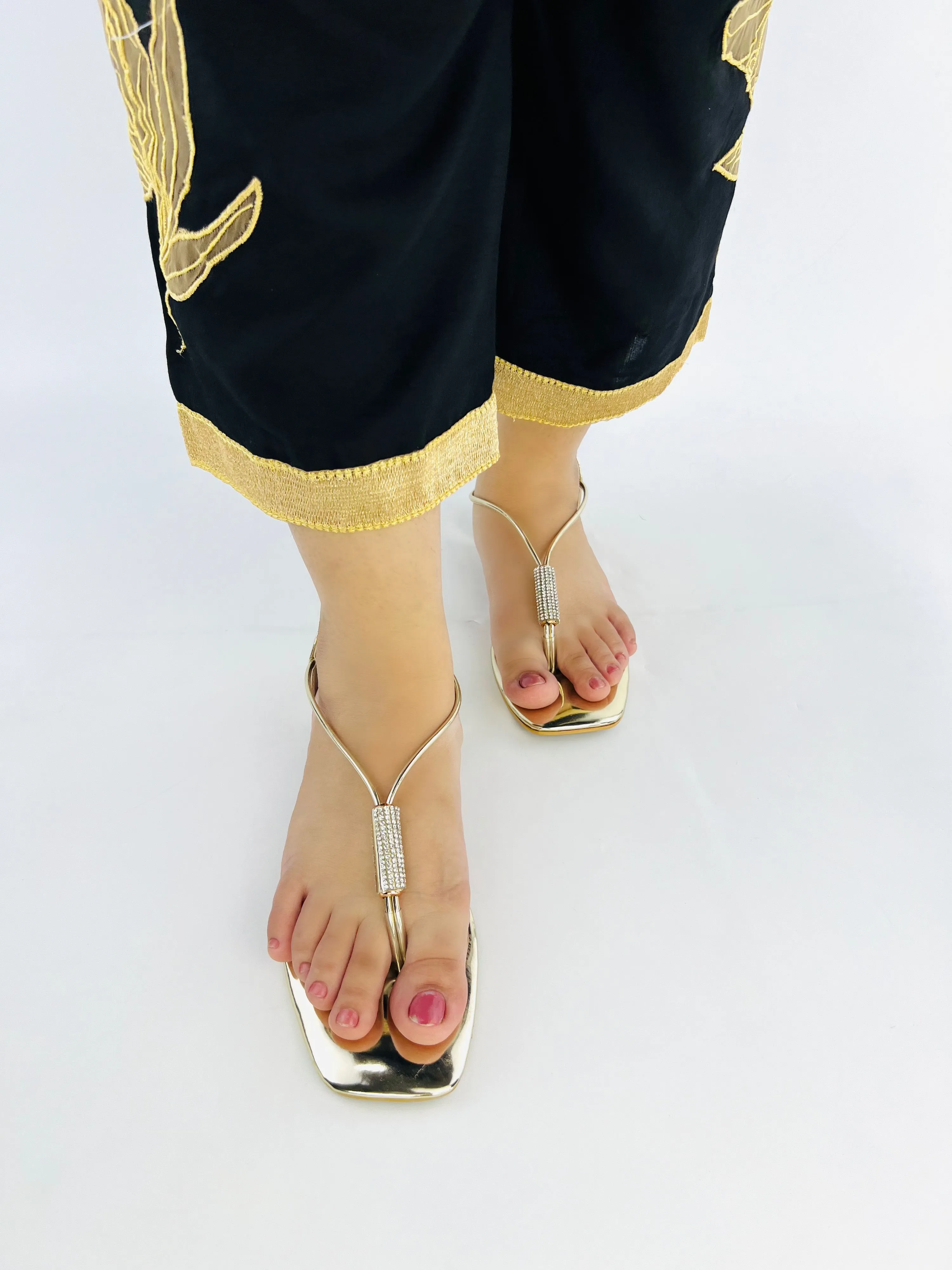 Spunkz Shiny Golden Leather Flip Flops