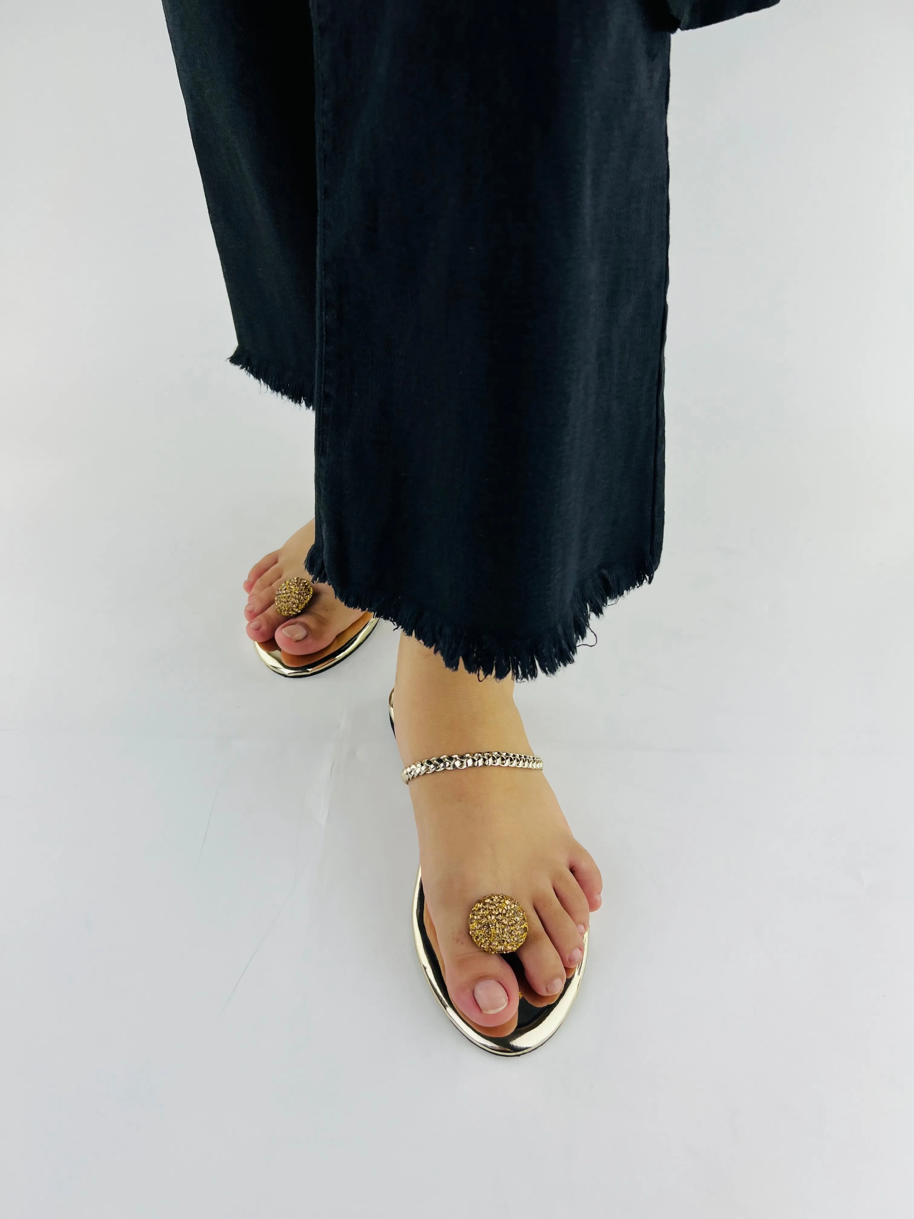 Spunkz Zinia Gold Rhinestone Ball Toe Ring Kolhapuri Flats Slides